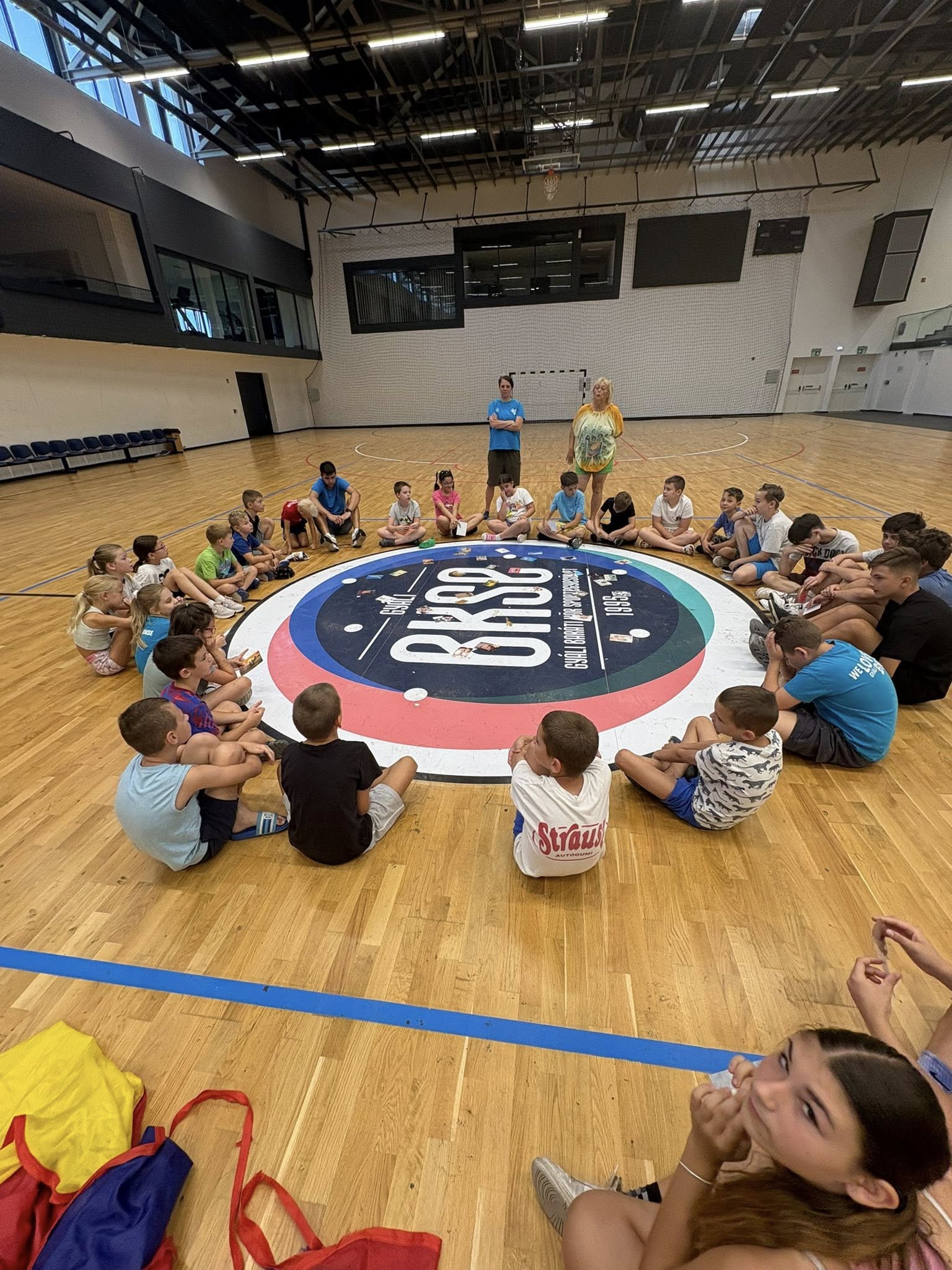 Három hét játék, sport és élmény – Sikeresen zárultak kézilabda napközis táboraink a Gyáli Sportcsarnokban